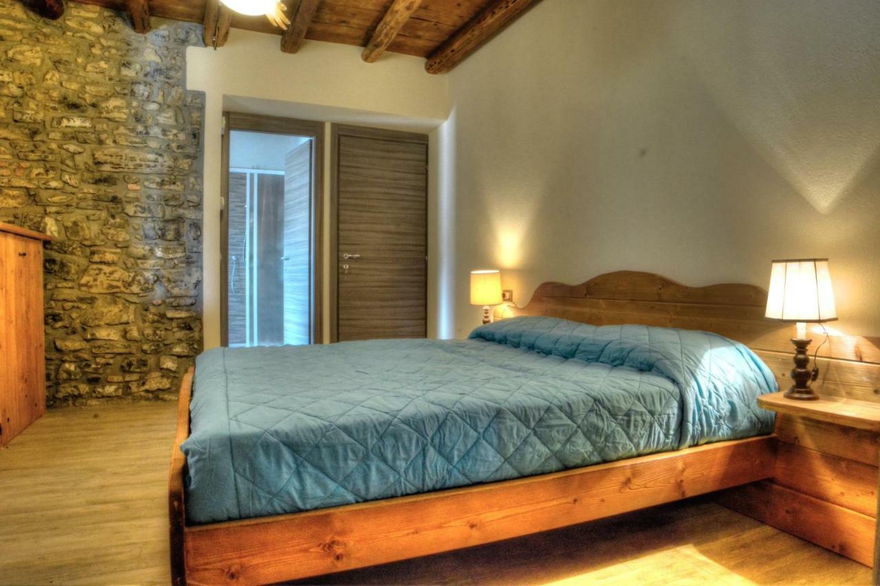 Villa Cascina Del Sole à Asso Extérieur photo