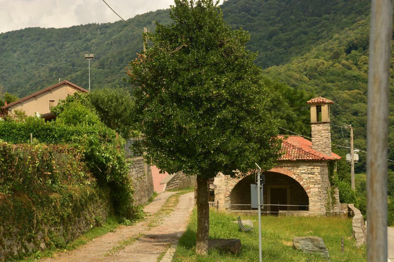 Villa Cascina Del Sole à Asso Extérieur photo